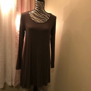 Long sleeve, casual dress.